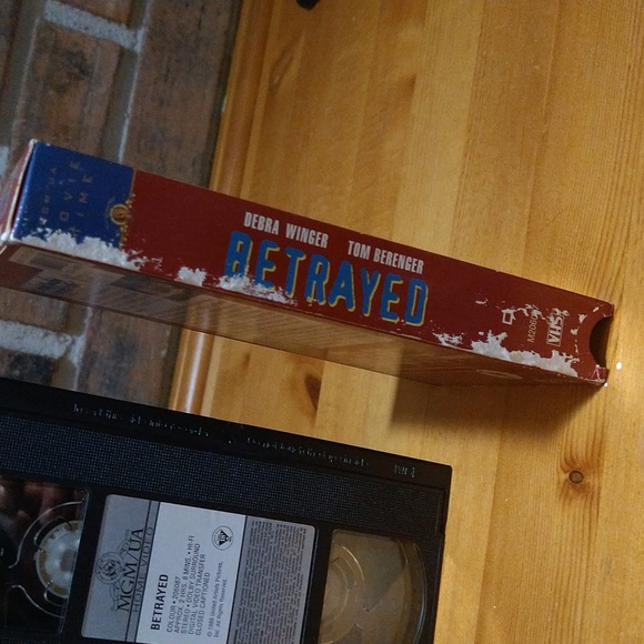 6/$15 Betrayed action thriller VHS tape - Picture 6 of 7